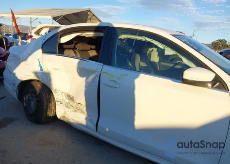 2017 Volkswagen Jetta 1.4T S из США, поврежденный, VIN 3VW2B7AJ9HM403693